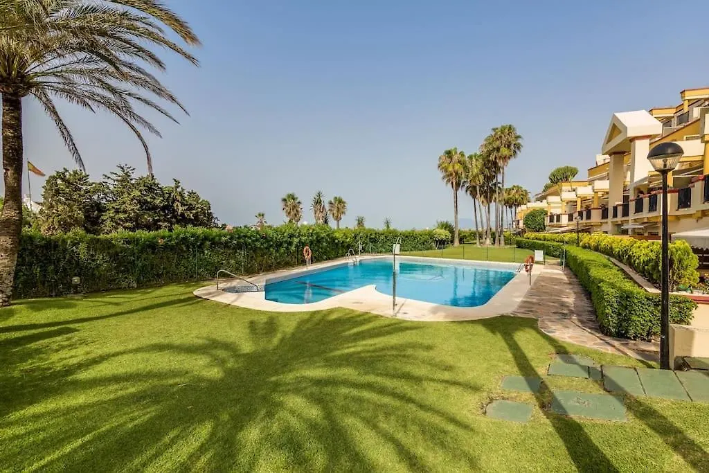 Oleholidays 715 Romana Playa Junto Al Mar Marbella 0*,  Spain
