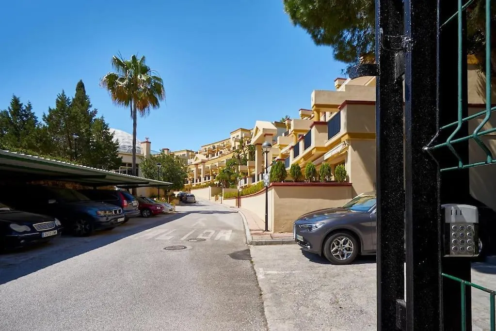 Oleholidays 715 Romana Playa Junto Al Mar Marbella Apartment